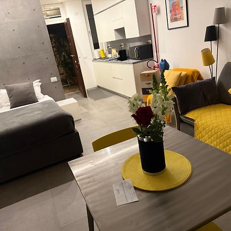 Cosy Studio In The Greenest Corner Of Trastevere Rome Bagian luar foto