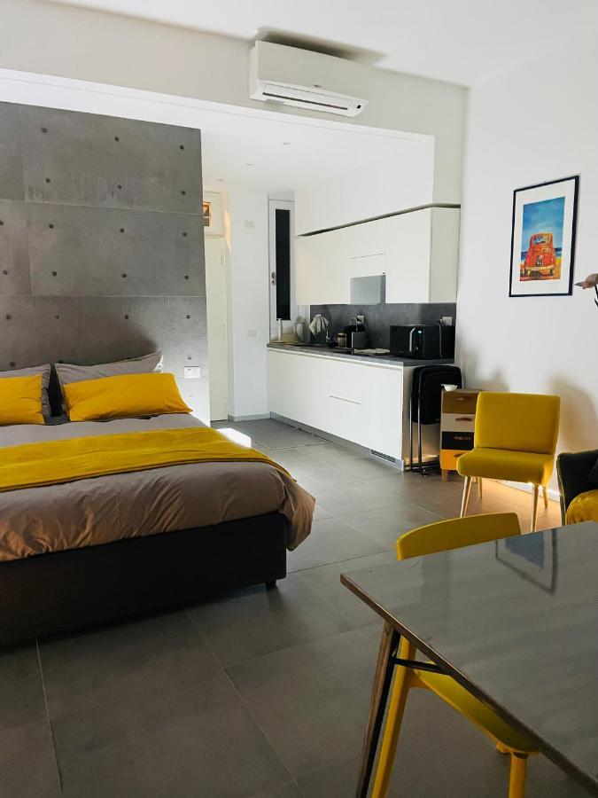 Cosy Studio In The Greenest Corner Of Trastevere Rome Bagian luar foto